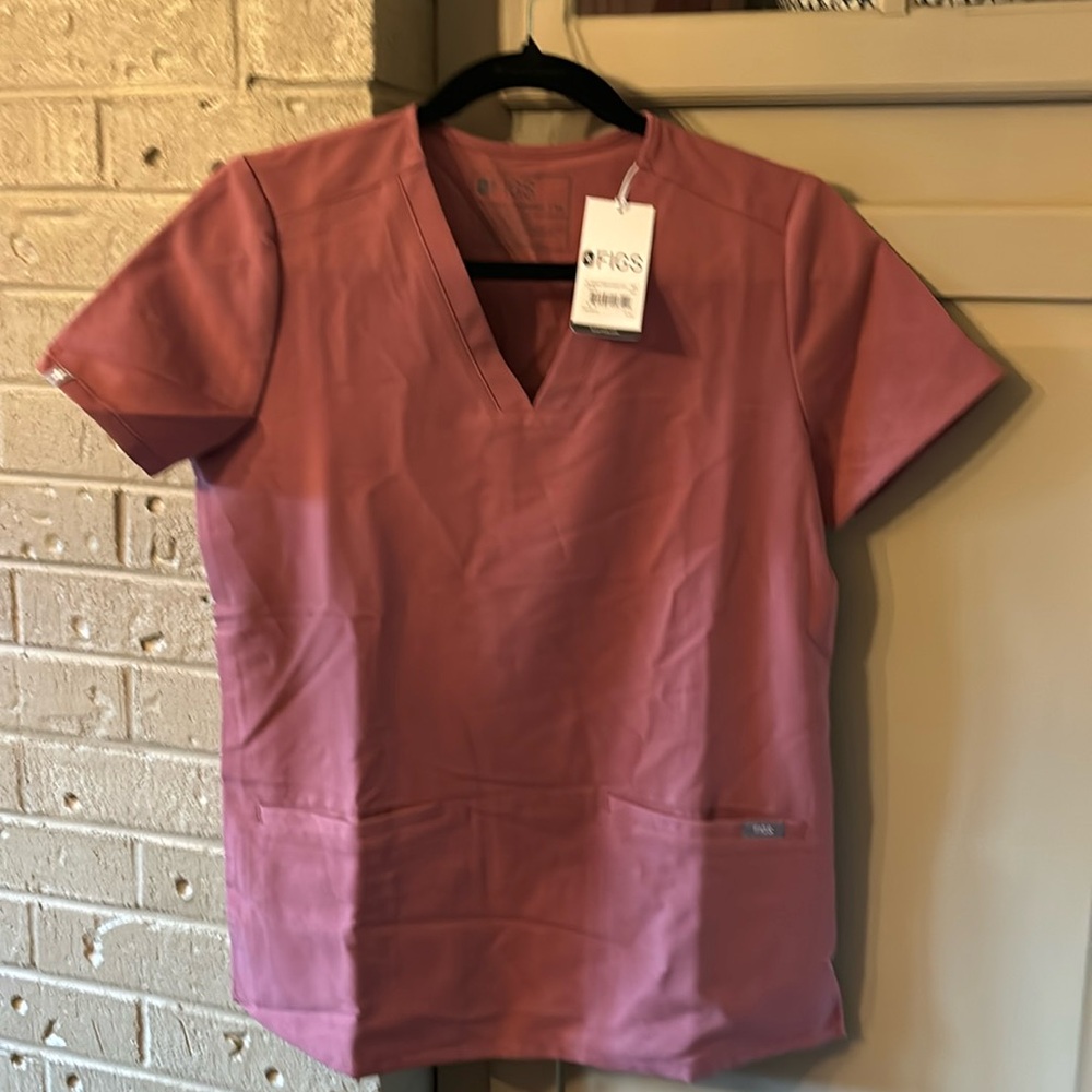 Figs Technical Collection Scrub Top